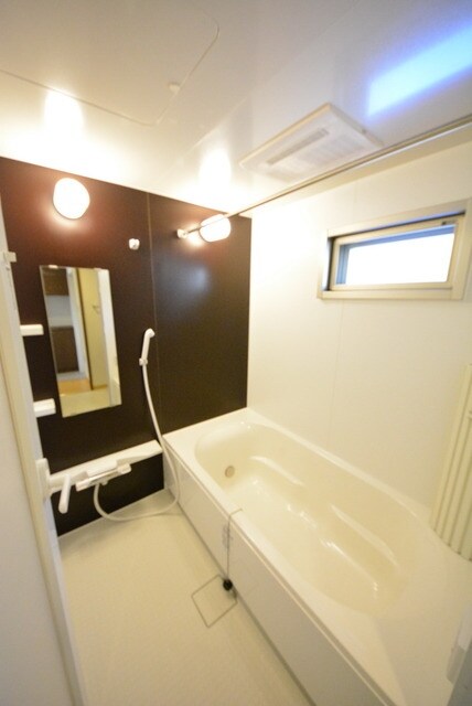 物件内観写真5　(★バスルーム★)