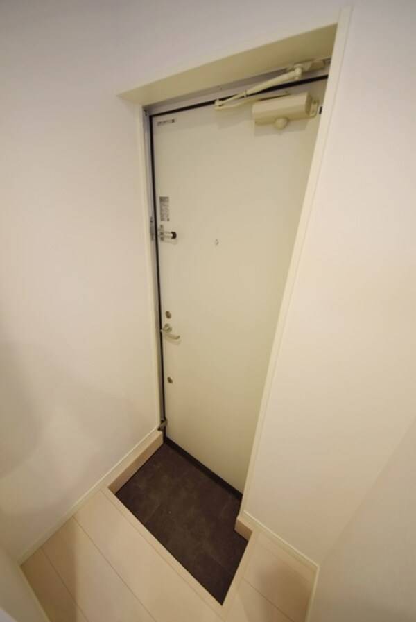 玄関(別部屋参考写真)