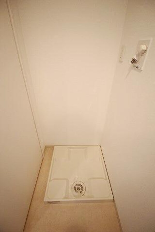 設備(★室内洗濯機置き場で洗濯物も安心★)