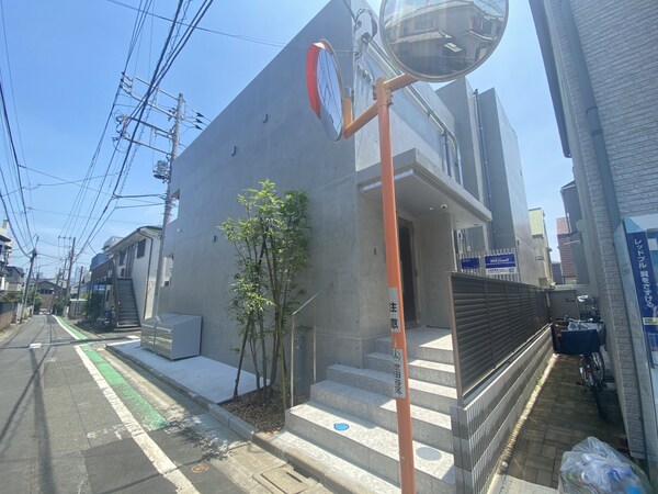 エントランス(外観)