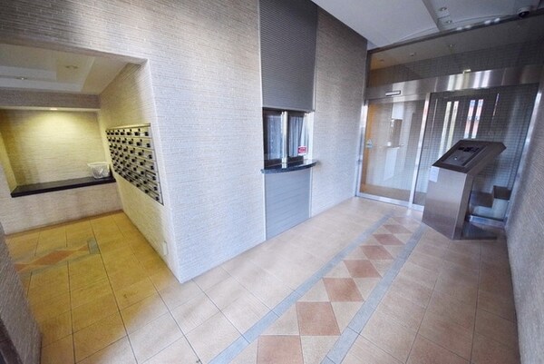 エントランス(★オートロック付のエントランスです★)