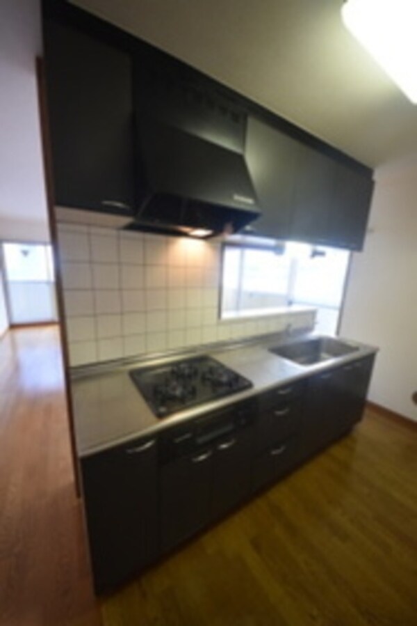 キッチン(★3口コンロシステムキッチン★)