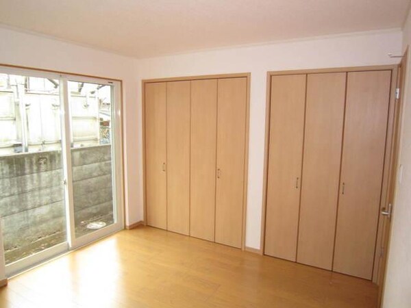 収納(別部屋参考写真)