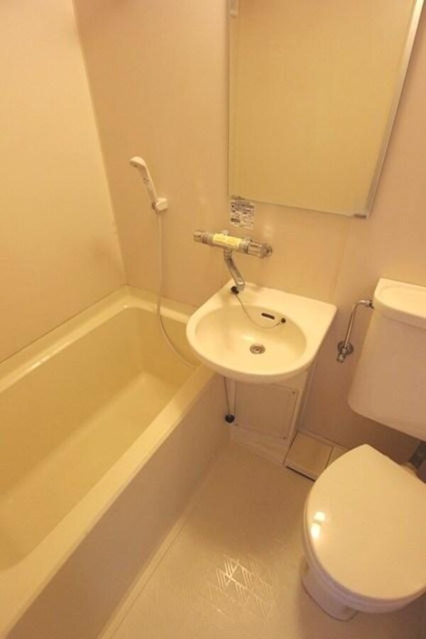 洗面(★3点式ユニットバス★)