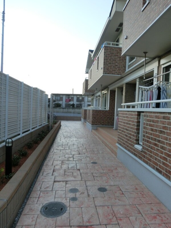 エントランス(敷地内)