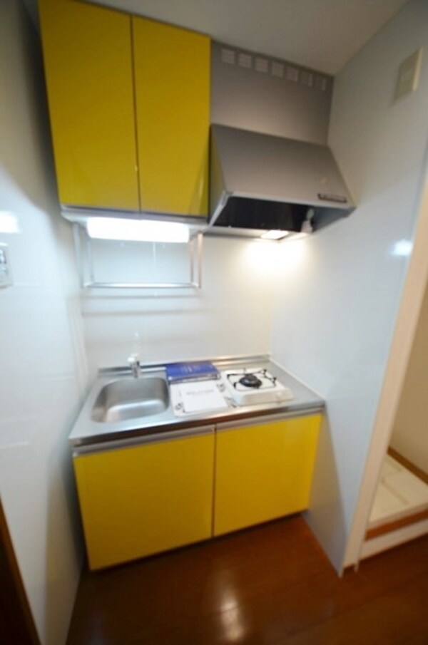 キッチン(★★)