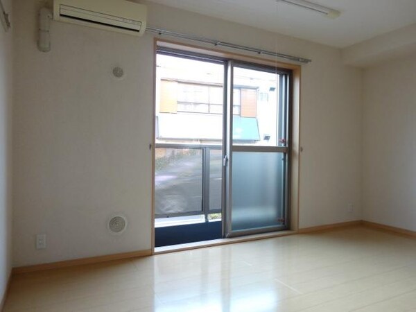 リビング・居室(★お部屋探しはタウンハウジング千歳烏山店へ★)