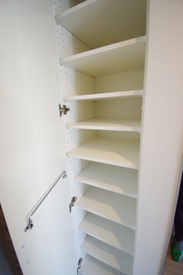 収納(内装・設備)