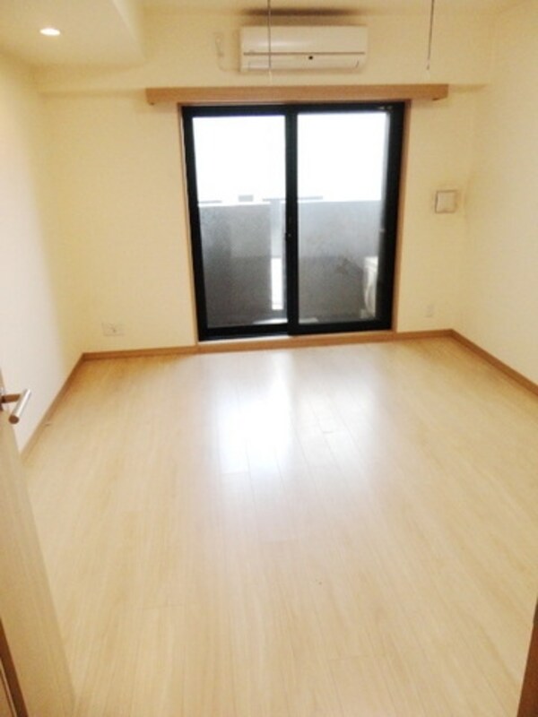 リビング・居室(★7帖の洋室★)