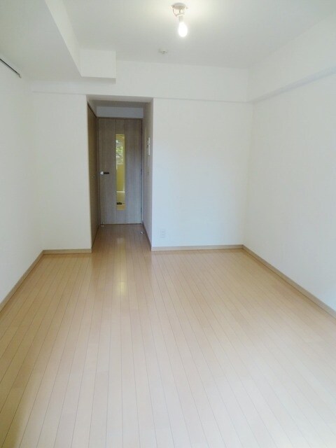 物件内観写真3　(お部屋探しは株式会社　タウンハウジング　までお気軽にお問合…)