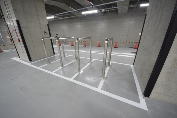 駐車場(バイク置き場)