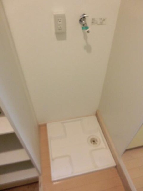 その他(室内洗濯機置場)