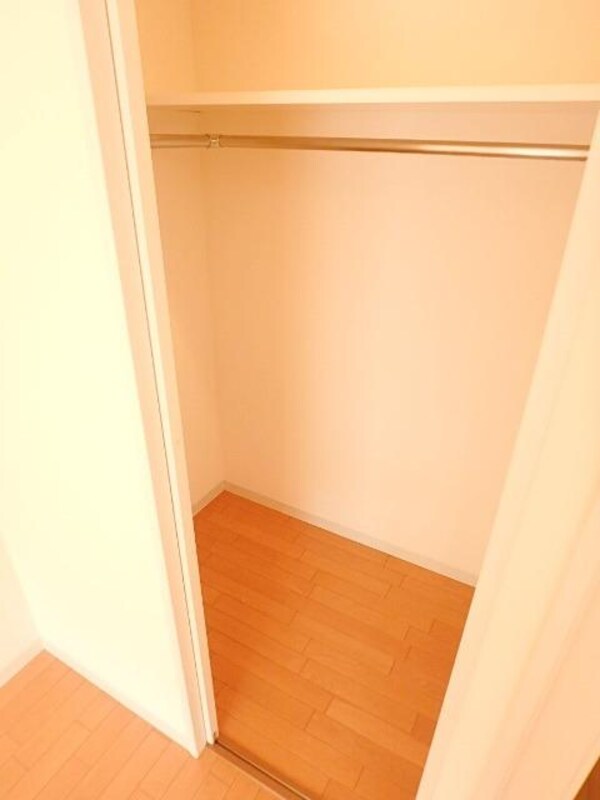 収納(収納スペース)