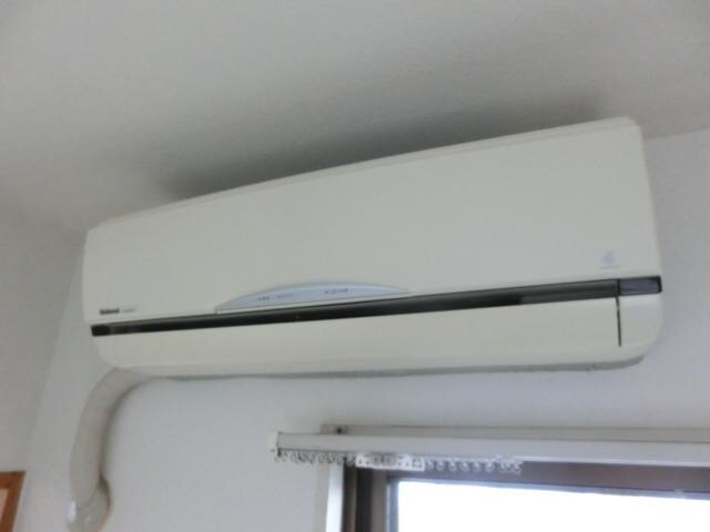 物件内観写真12　(エアコン完備です)