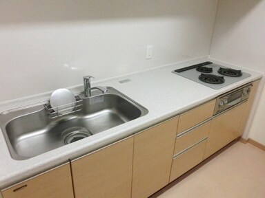 物件内観写真3　(★３口ガスシステムキッチン★)