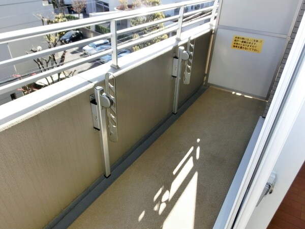 設備(★バルコニーも広いので洗濯物にも困りません★)