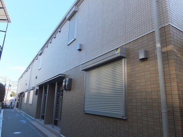 外観(都立家政駅まで徒歩１分の駅前立地)