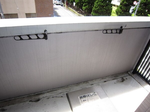 バルコニー(※別部屋参考写真)