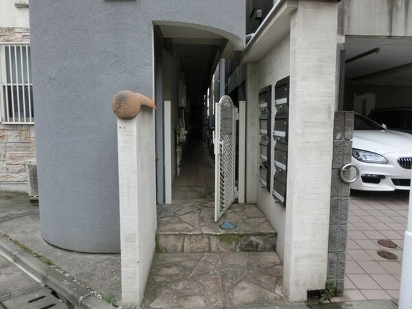 エントランス(エントランス★)