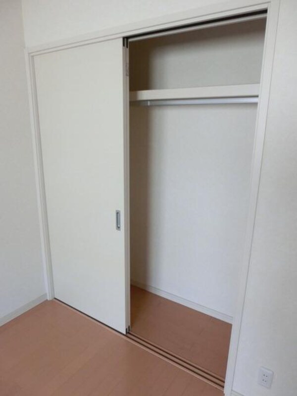 収納(クローゼット)