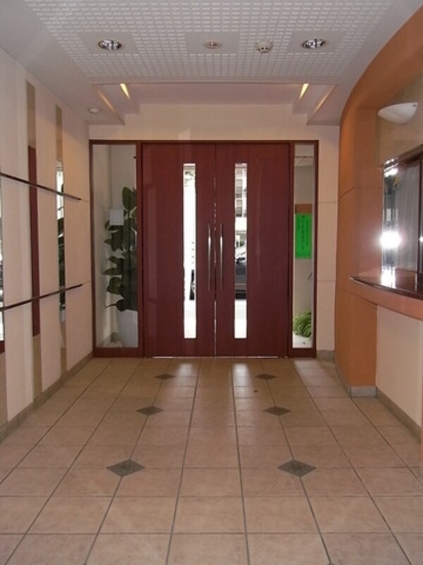 ロビー(おしゃれなエントランスホール)