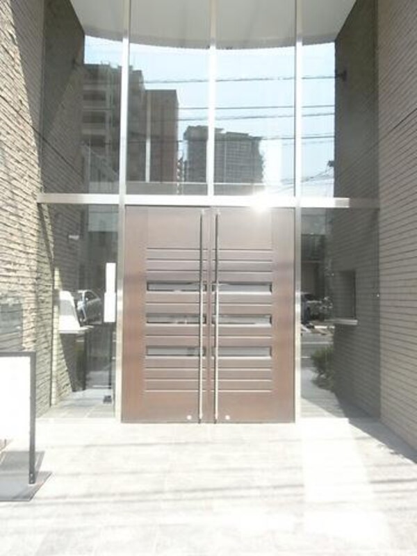 エントランス(オートロック付きのエントランス)