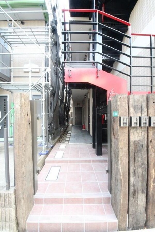 エントランス(☆お問い合わせはお早めに☆)