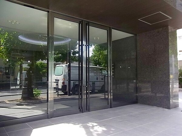 エントランス(エントランス)