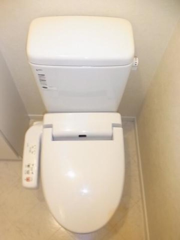 トイレ(洗浄機能付きトイレ)
