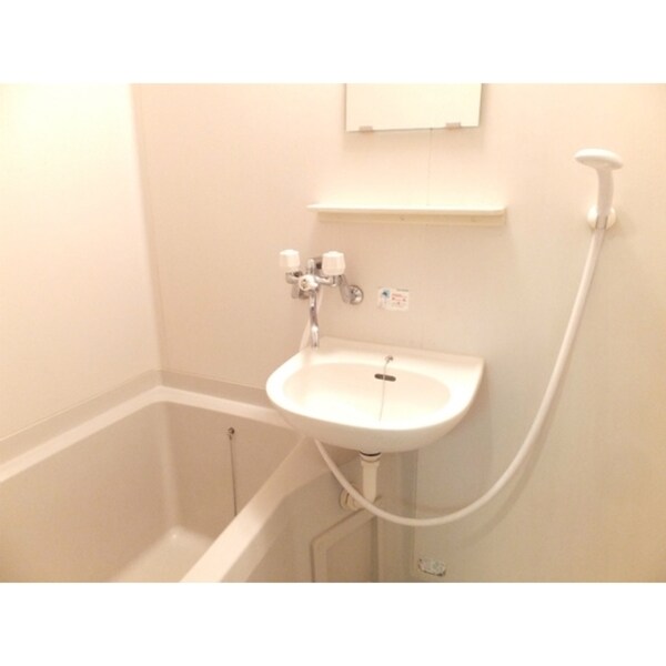 バス／シャワールーム等