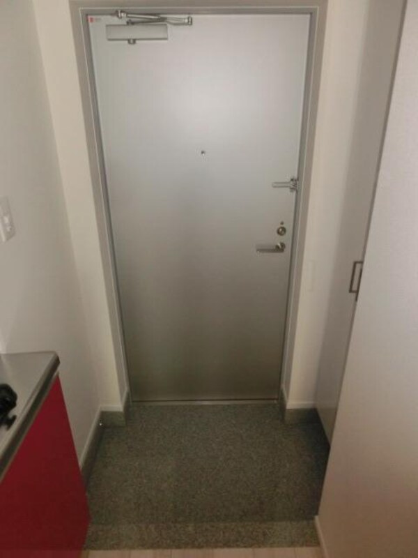 玄関(☆玄関にはシューズボックスもあります☆)