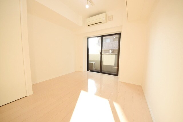 物件内観写真8　(☆日当たりのいいお部屋です★)