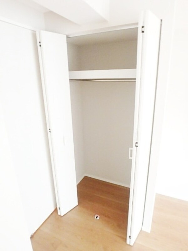 収納(収納スペース)