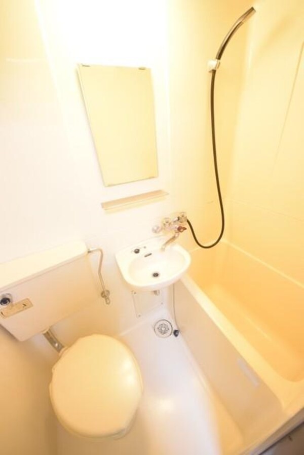 バス／シャワールーム等