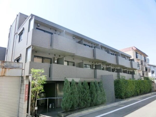 外観(人気の分譲マンションです)