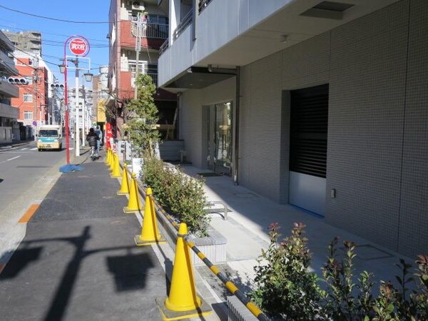 共有部分(エントランス前部)