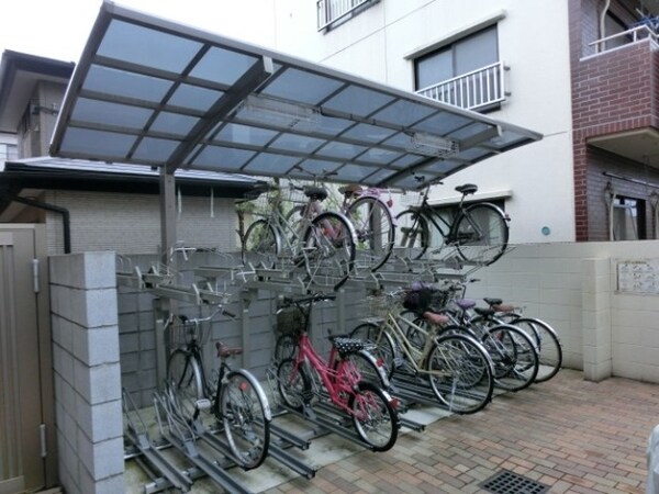 駐車場(駐輪場)