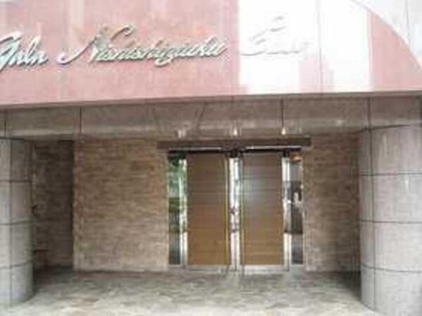 エントランス(☆昼のエントランスの写真です☆)