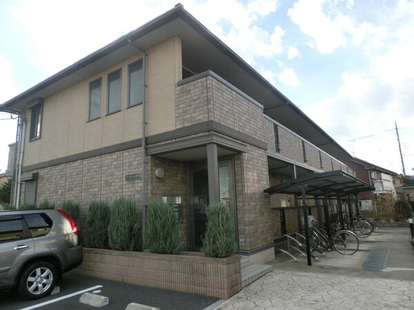 外観(閑静な住宅街にあるアパートメント)