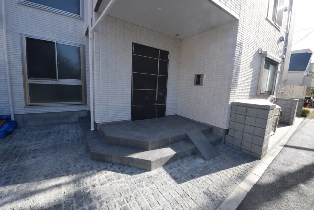 物件内観写真15　(★エントランス★)