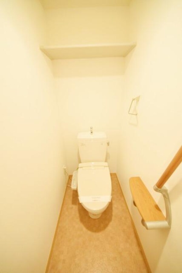 トイレ(★温水洗浄機能付トイレ★)