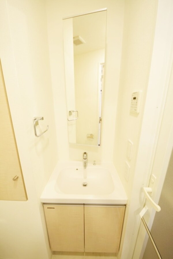洗面(★同物件の別部屋参考写真です★)