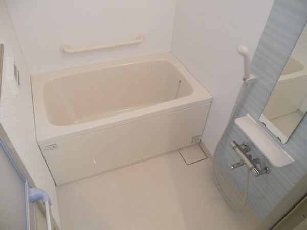 バス／シャワールーム等(バスルーム)