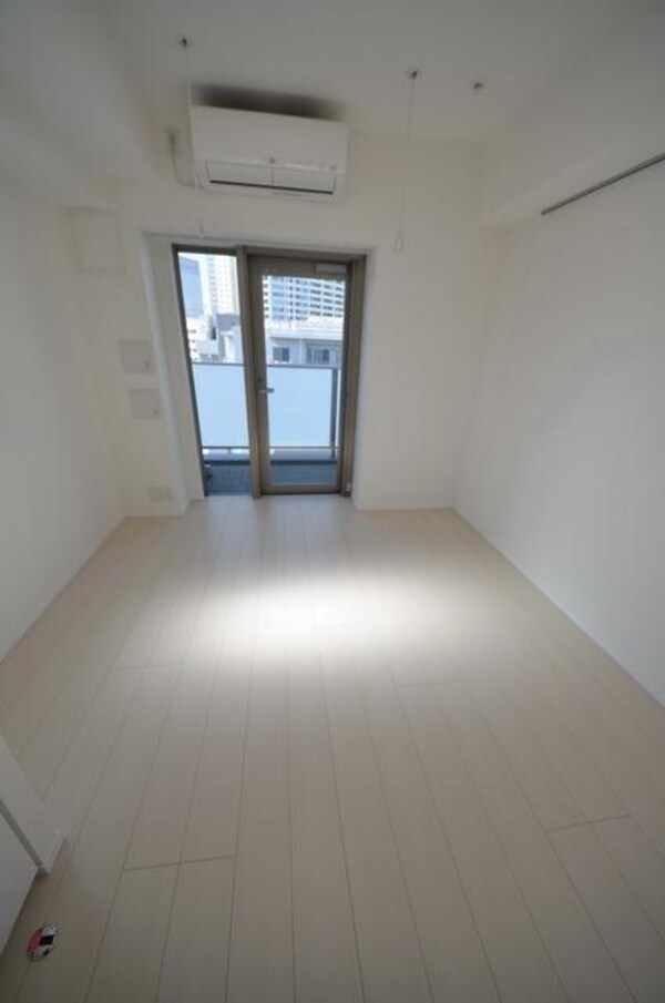 その他室内・内装(★大きな窓の明るいお部屋です★)