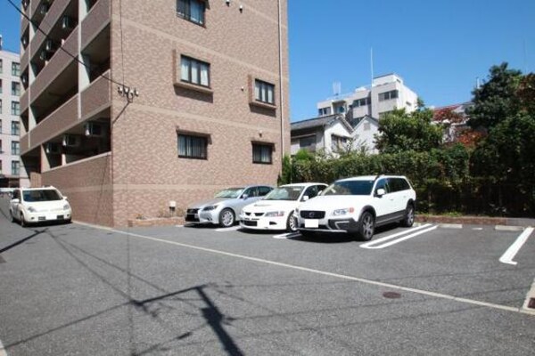 駐車場(共用設備 駐車場)