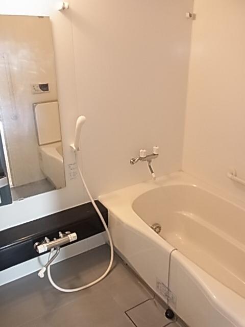 物件内観写真5　(★バスルーム★)