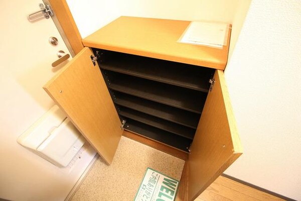 設備(★下駄箱★)