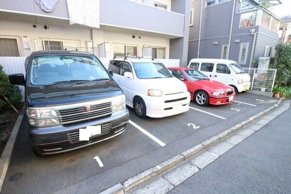 駐車場(★駐車場★)