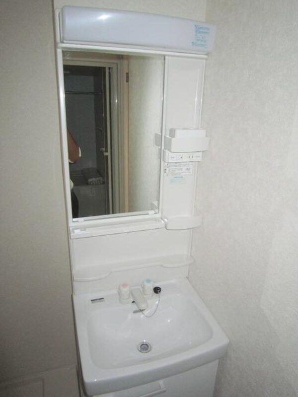 洗面(★朝の準備も快適な独立洗面所★)