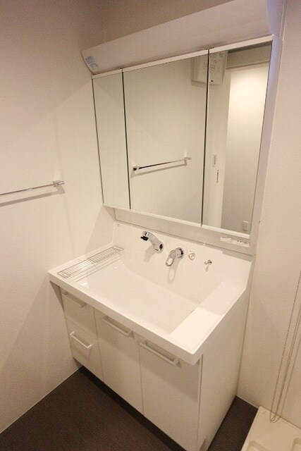 物件内観写真6　(★洗面所★)